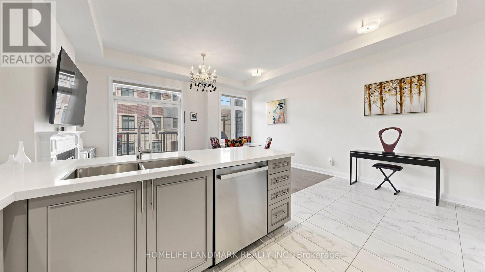 18 GARDENDERS LANE - Image 32