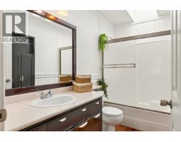 5771 Malibu Terr, Nanaimo, BC V9T6A5 Photo 56