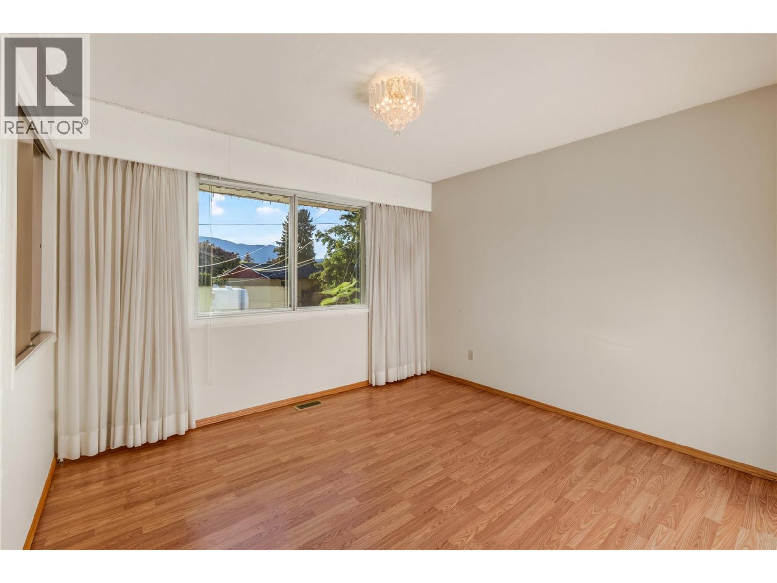 980 Orillia Street, Penticton