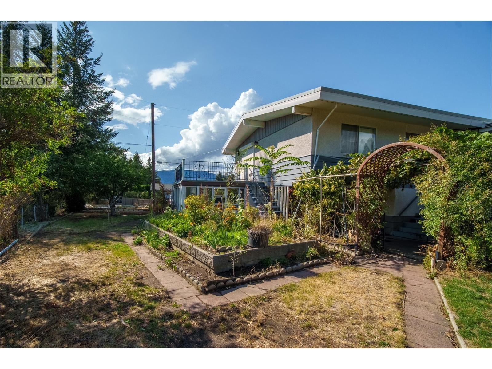 980 Orillia Street, Penticton