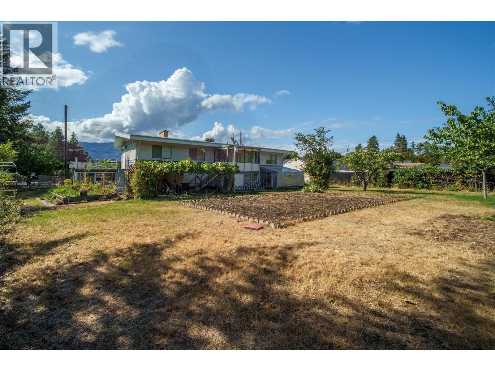 980 Orillia Street, Penticton