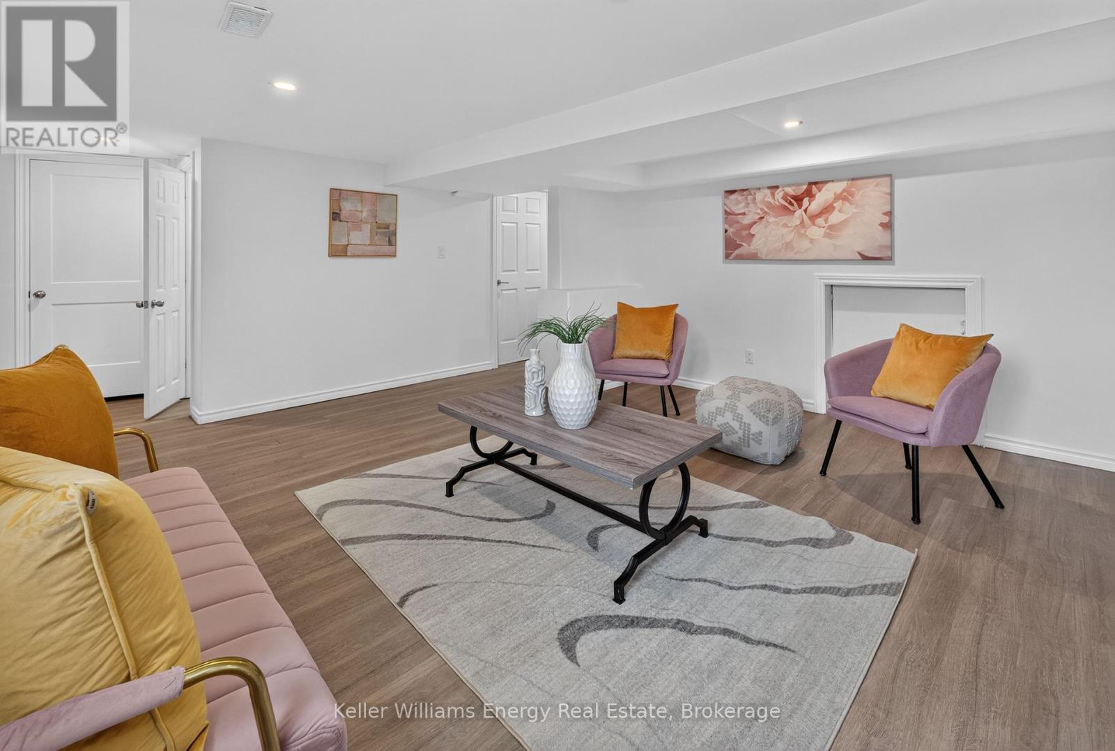 7 GLENARDEN CRESCENT - Image 30