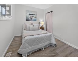 7 Glenarden Crescent, Belleville, ON K8P2B9 Photo 23