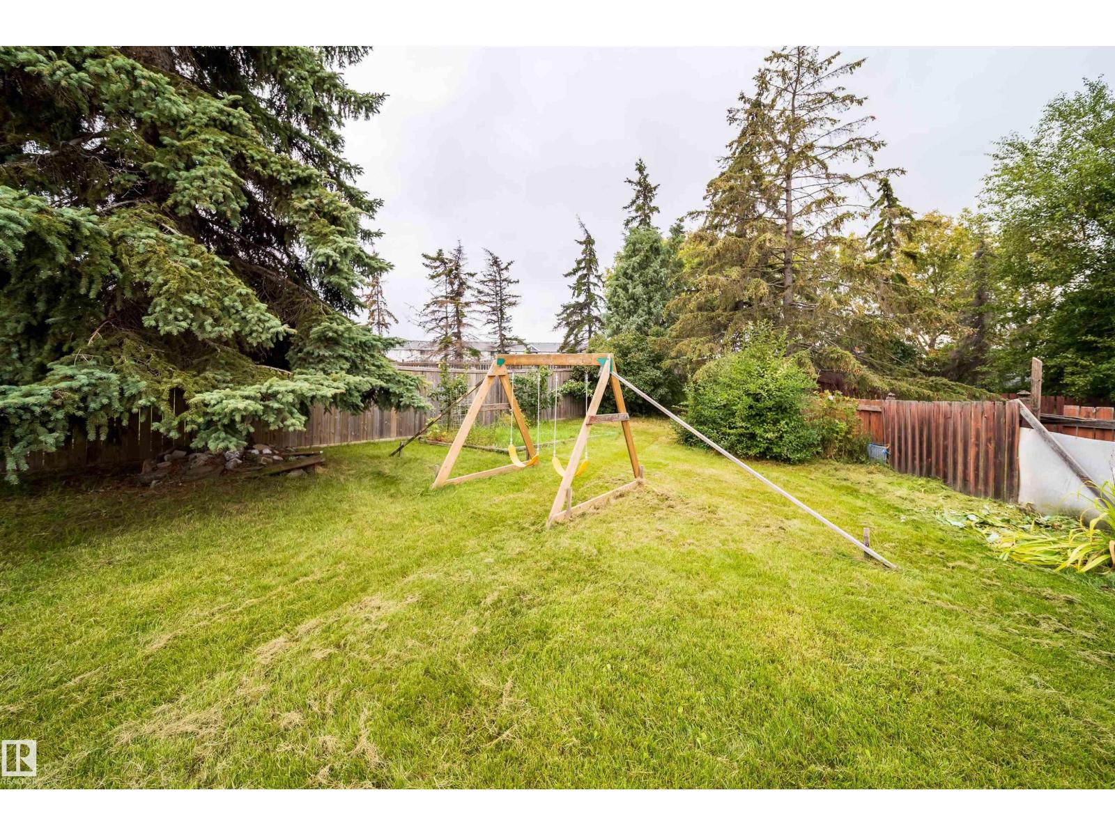 9540 178 AV NW - 19