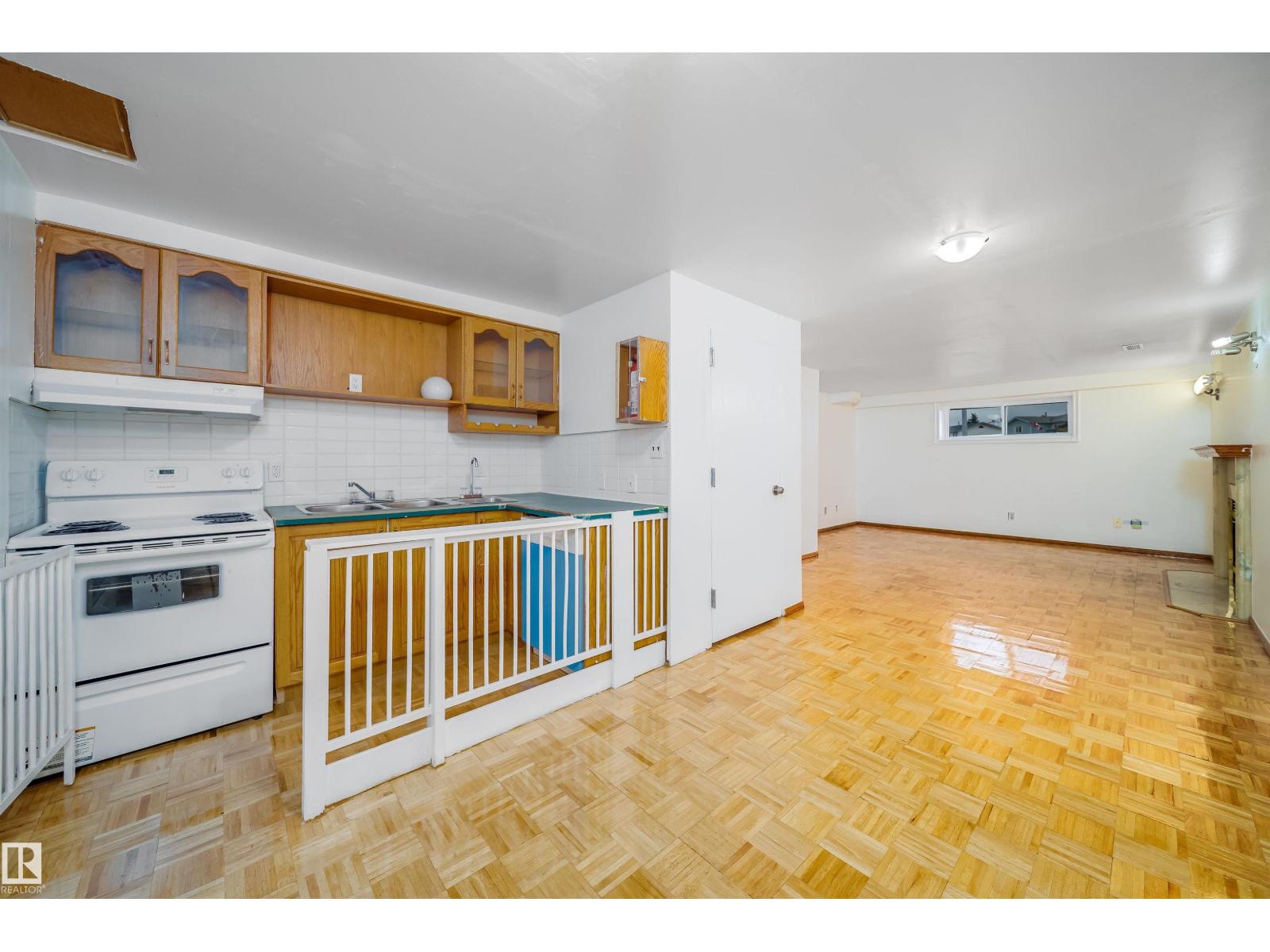9540 178 AV NW - 45