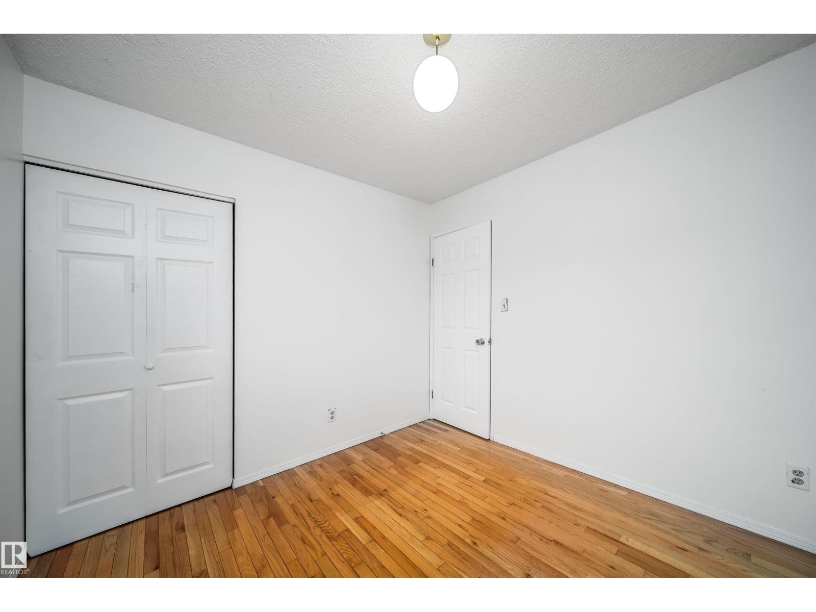 9540 178 AV NW - 39