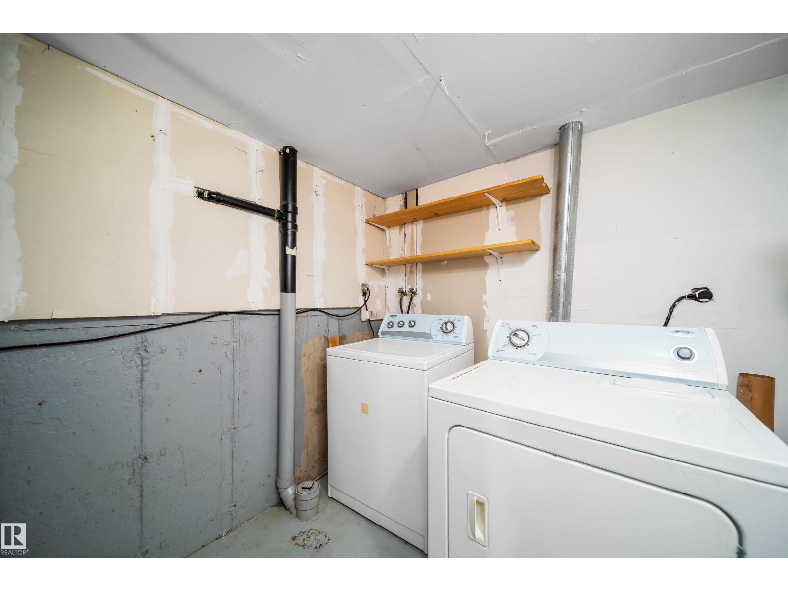 9540 178 AV NW - 49