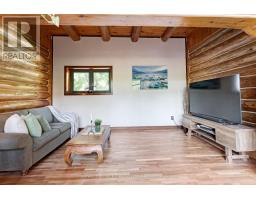 19067 Highway 7, Tay Valley, ON K7H3C6 Photo 11