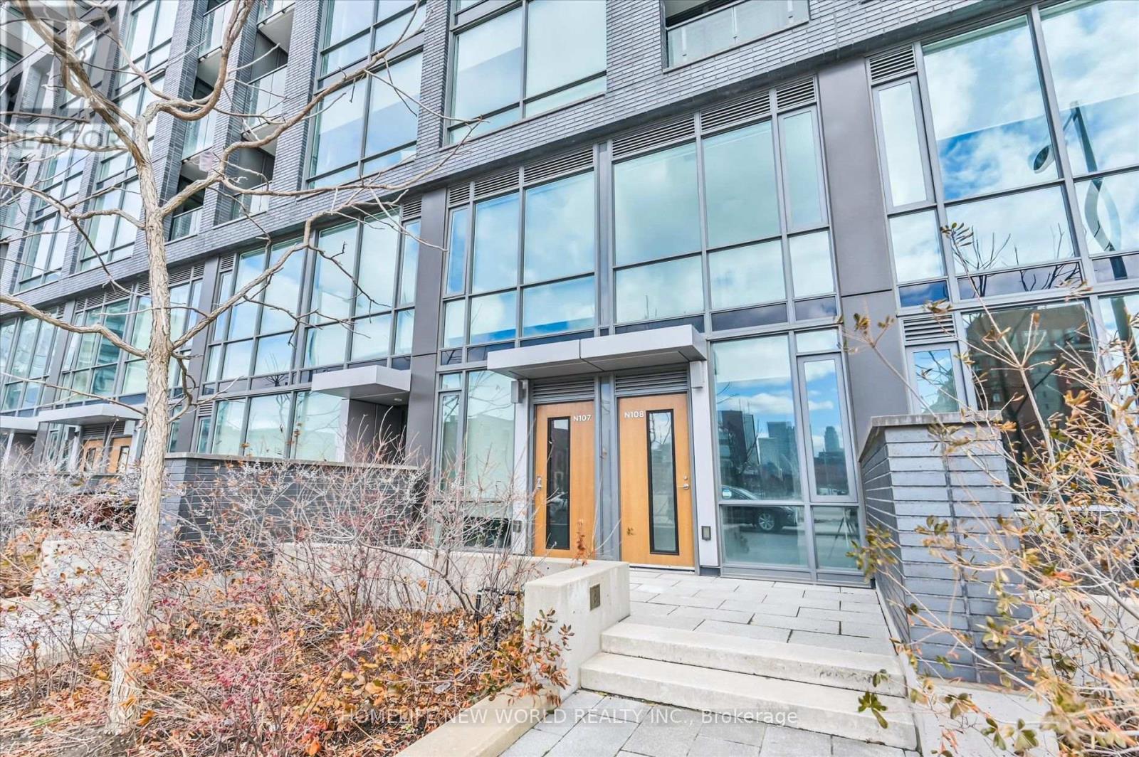 Photo of 455 Front Street