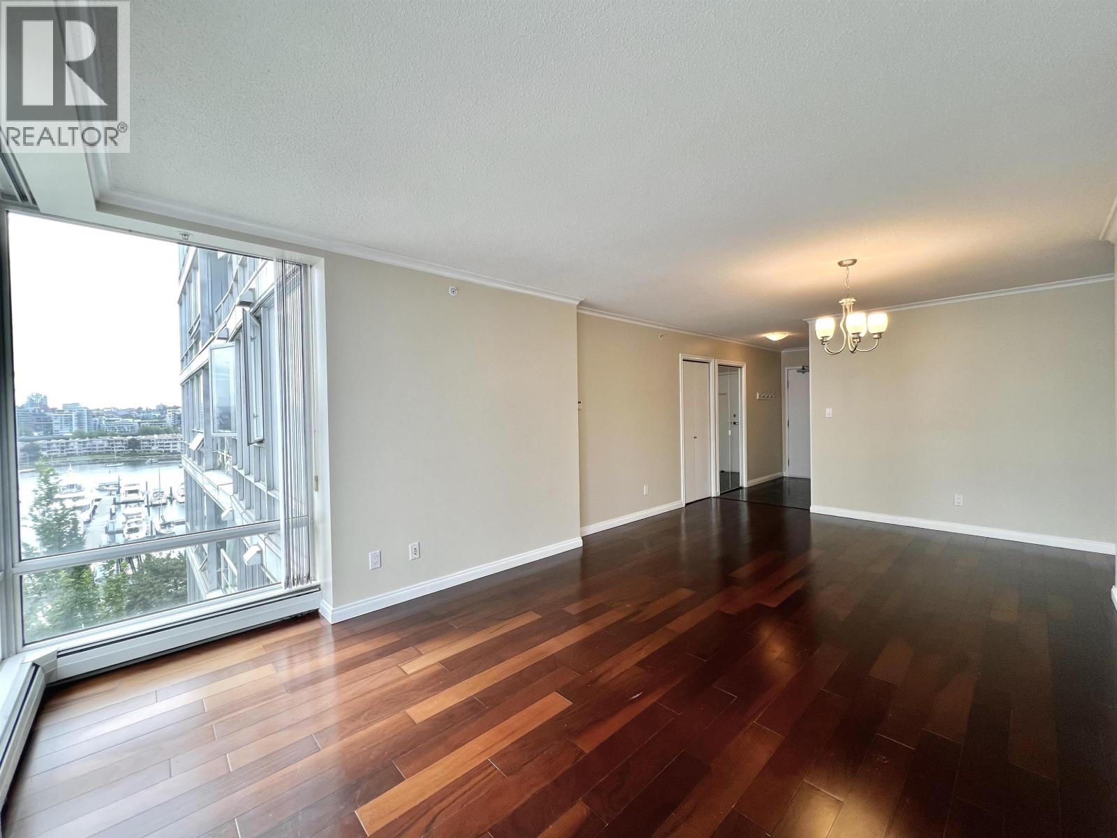 1002 1201 MARINASIDE CRESCENT, Vancouver — photo 4