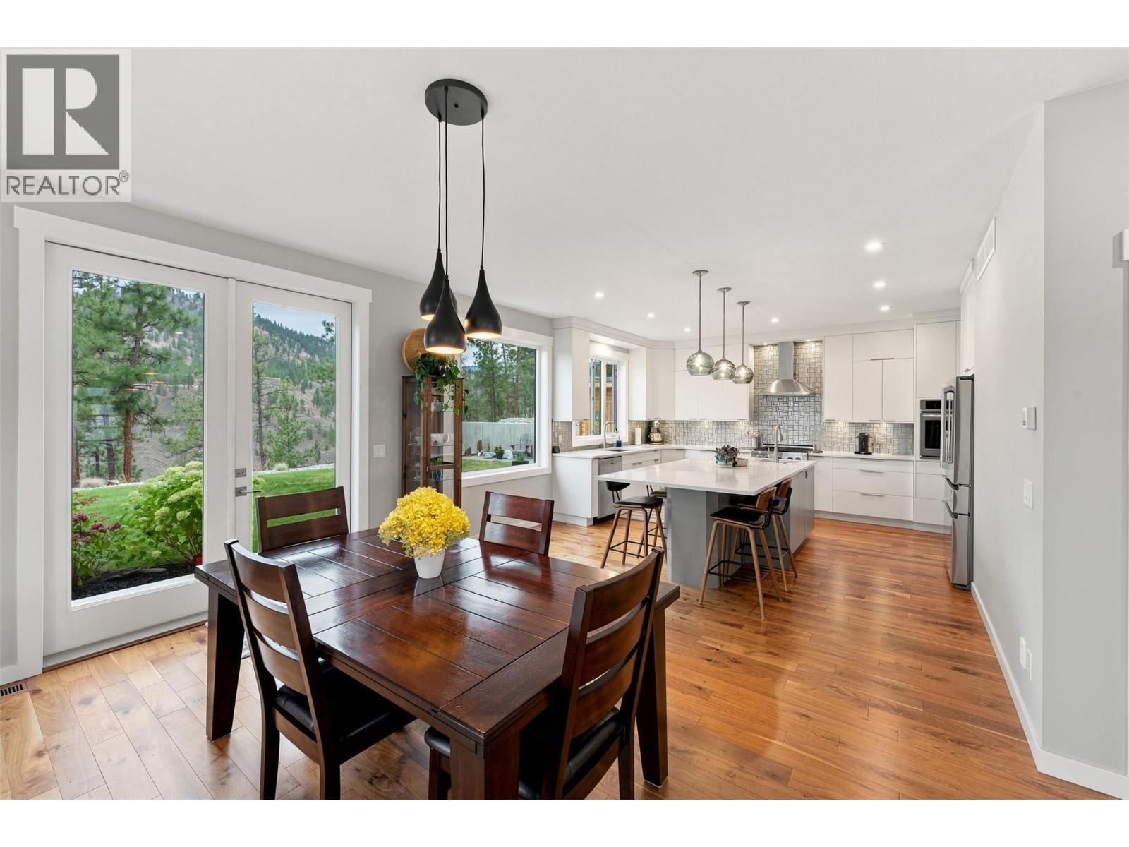 1033 Antler Drive - 14