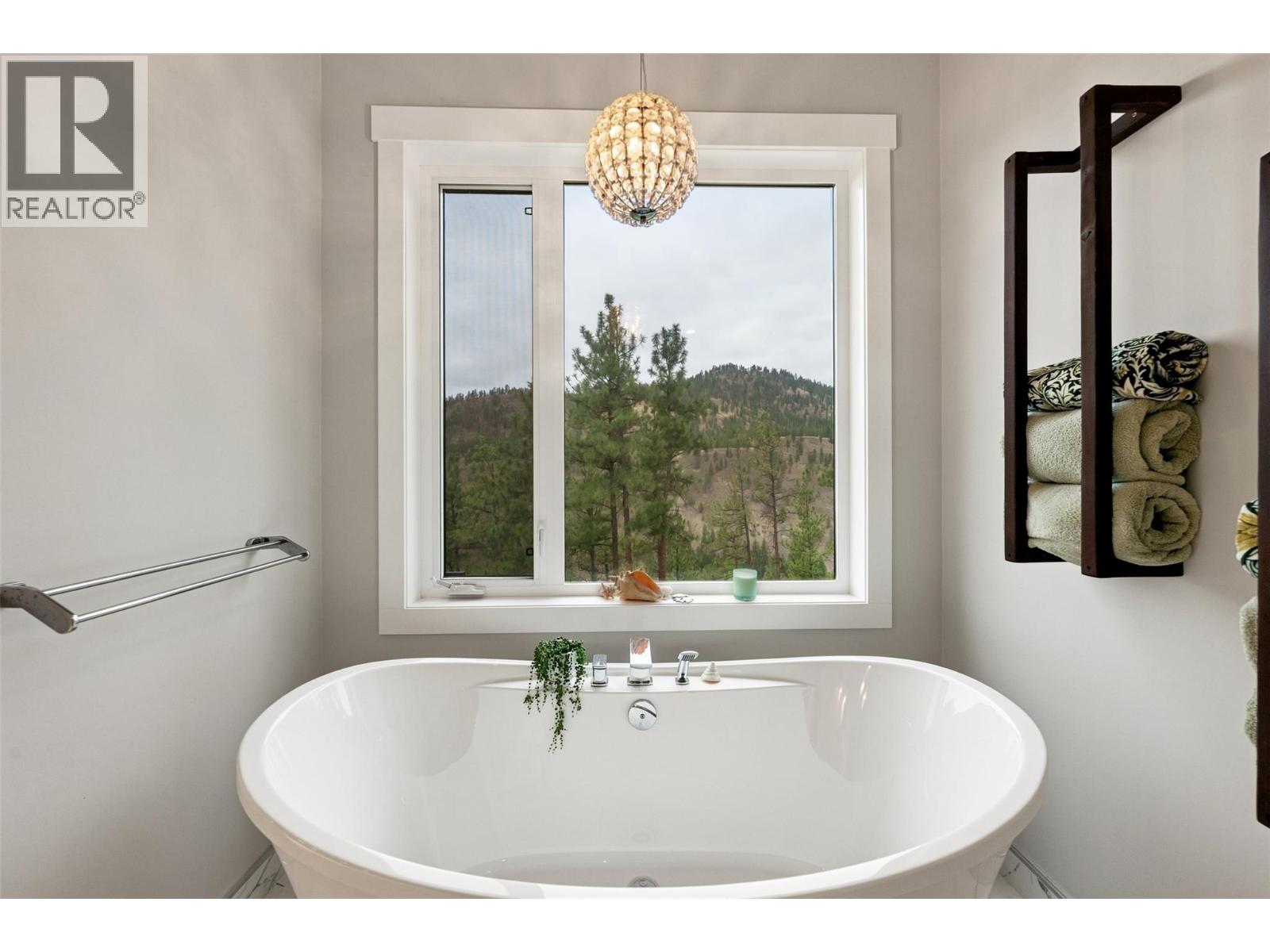 1033 Antler Drive, Penticton