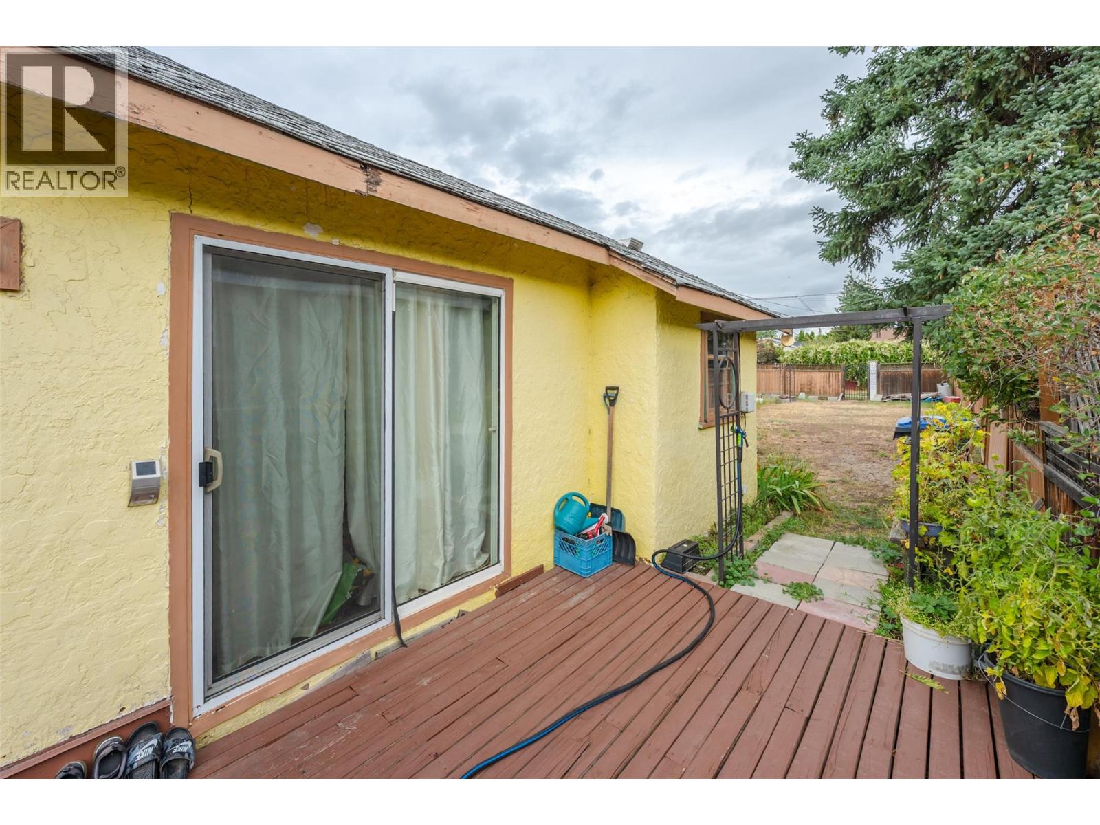 219 Hastings Avenue, Penticton