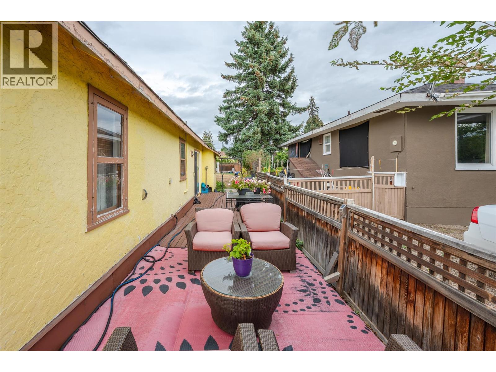 219 Hastings Avenue, Penticton