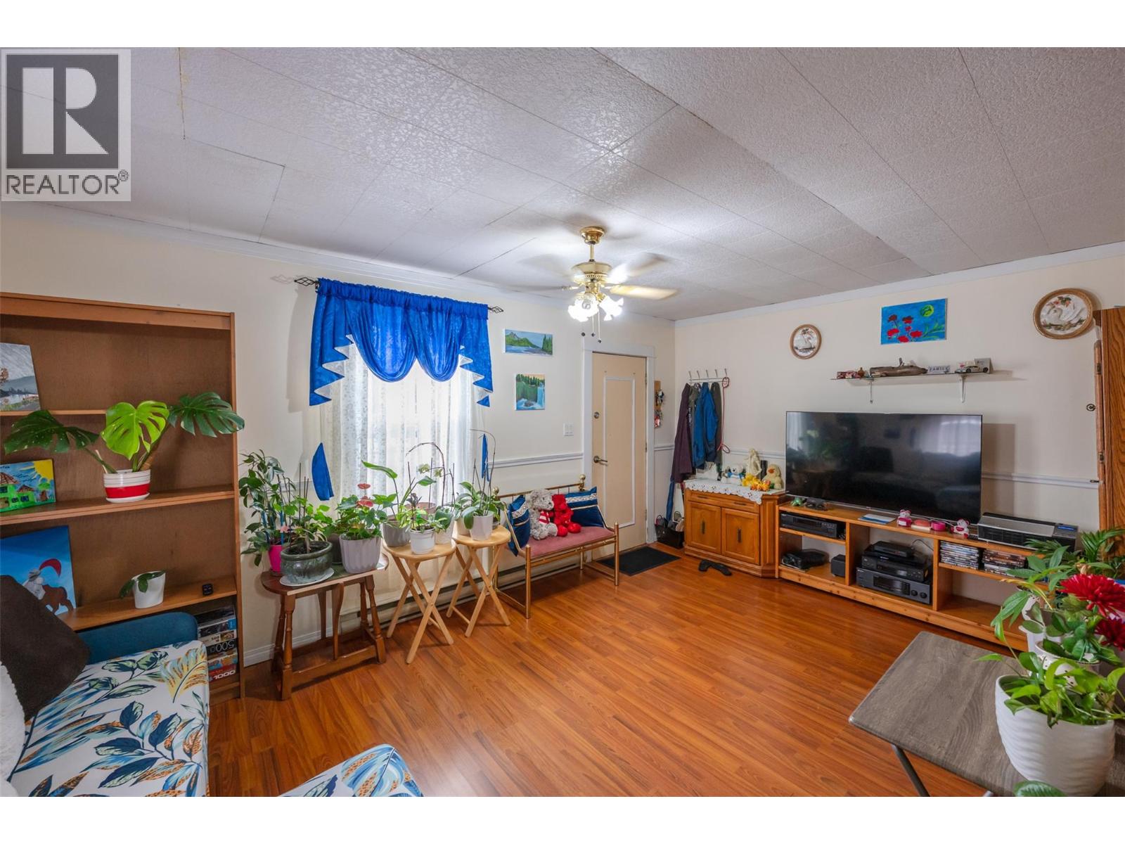 219 Hastings Avenue, Penticton