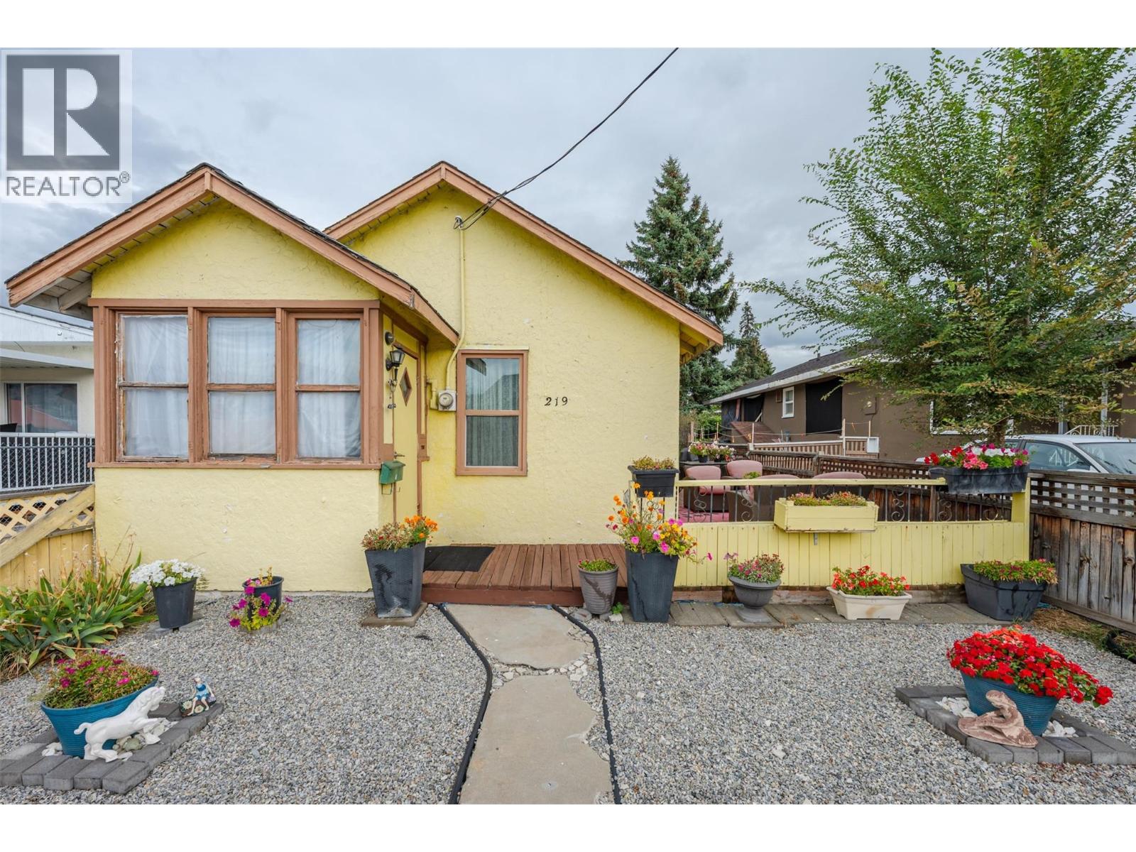 219 Hastings Avenue, Penticton