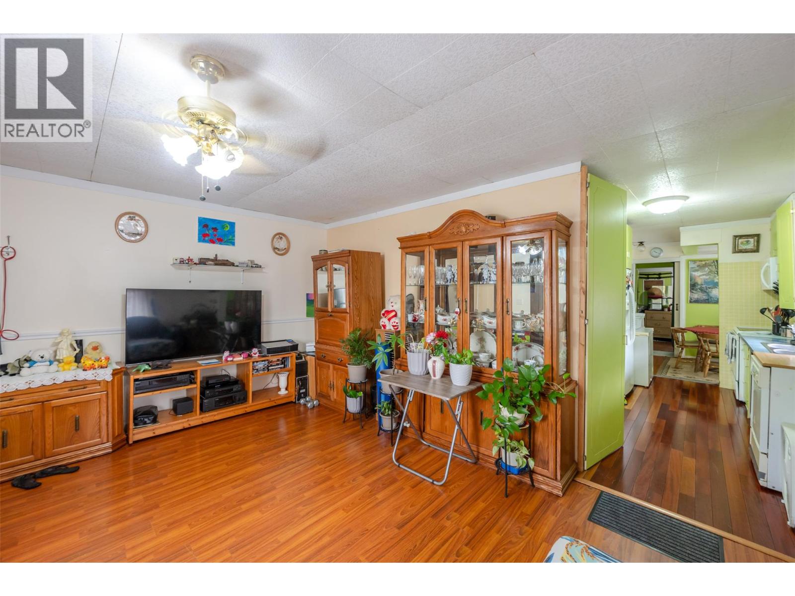 219 Hastings Avenue, Penticton