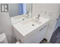 601 - 33 Helendale Avenue, Toronto, ON M4R0A4 Photo 7