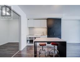 601 - 33 Helendale Avenue, Toronto, ON M4R0A4 Photo 9