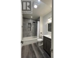 Main - 4- 75 Upper Canada Drive, Toronto, ON M2P2A2 Photo 6
