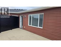 4pc Bathroom - 1207 140 Avenue Nw, Calgary, AB T3P0Y5 Photo 15
