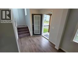 Kitchen - 1207 140 Avenue Nw, Calgary, AB T3P0Y5 Photo 8