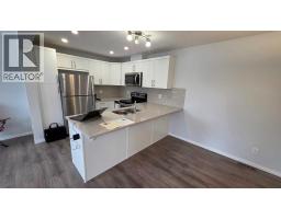 Bedroom - 1207 140 Avenue Nw, Calgary, AB T3P0Y5 Photo 10