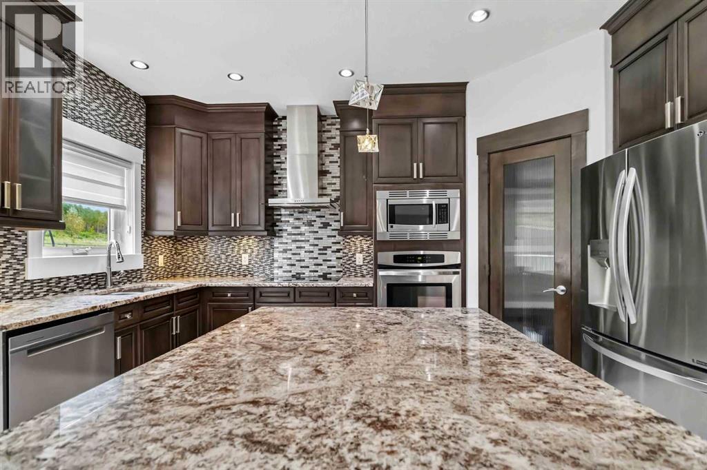 160 STONECREEK Landing, Fort McMurray