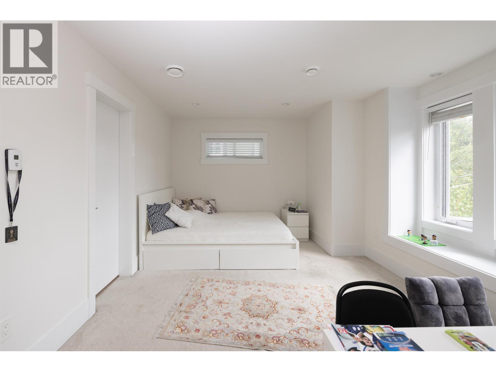 344 E 21 STREET, North Vancouver