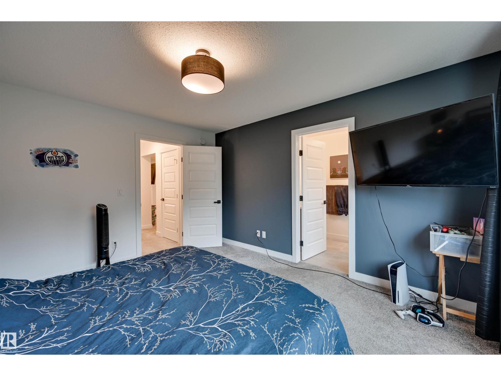 662 ASTORIA WY - 31