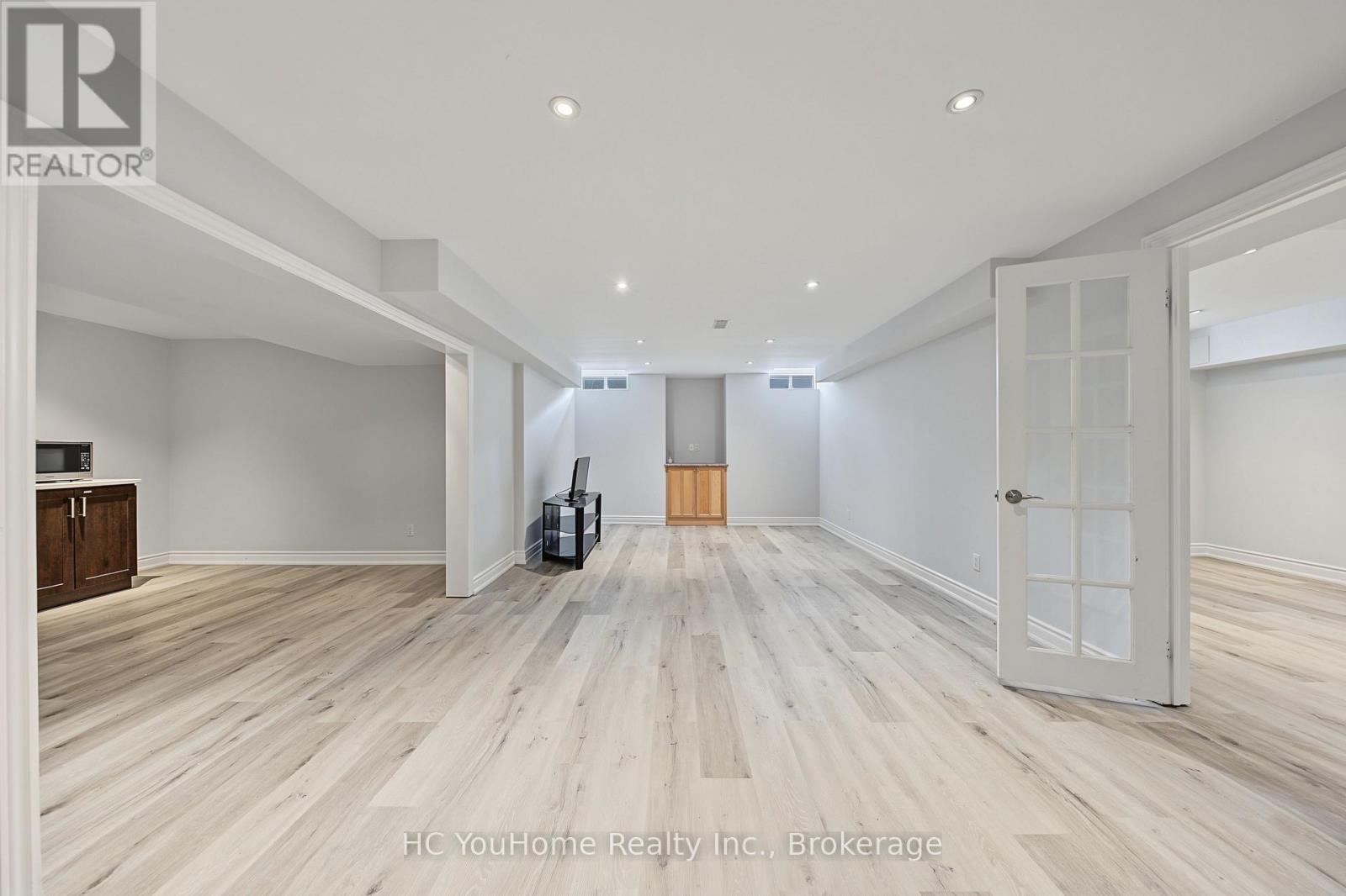 39 EMERY HILL BOULEVARD - Image 42