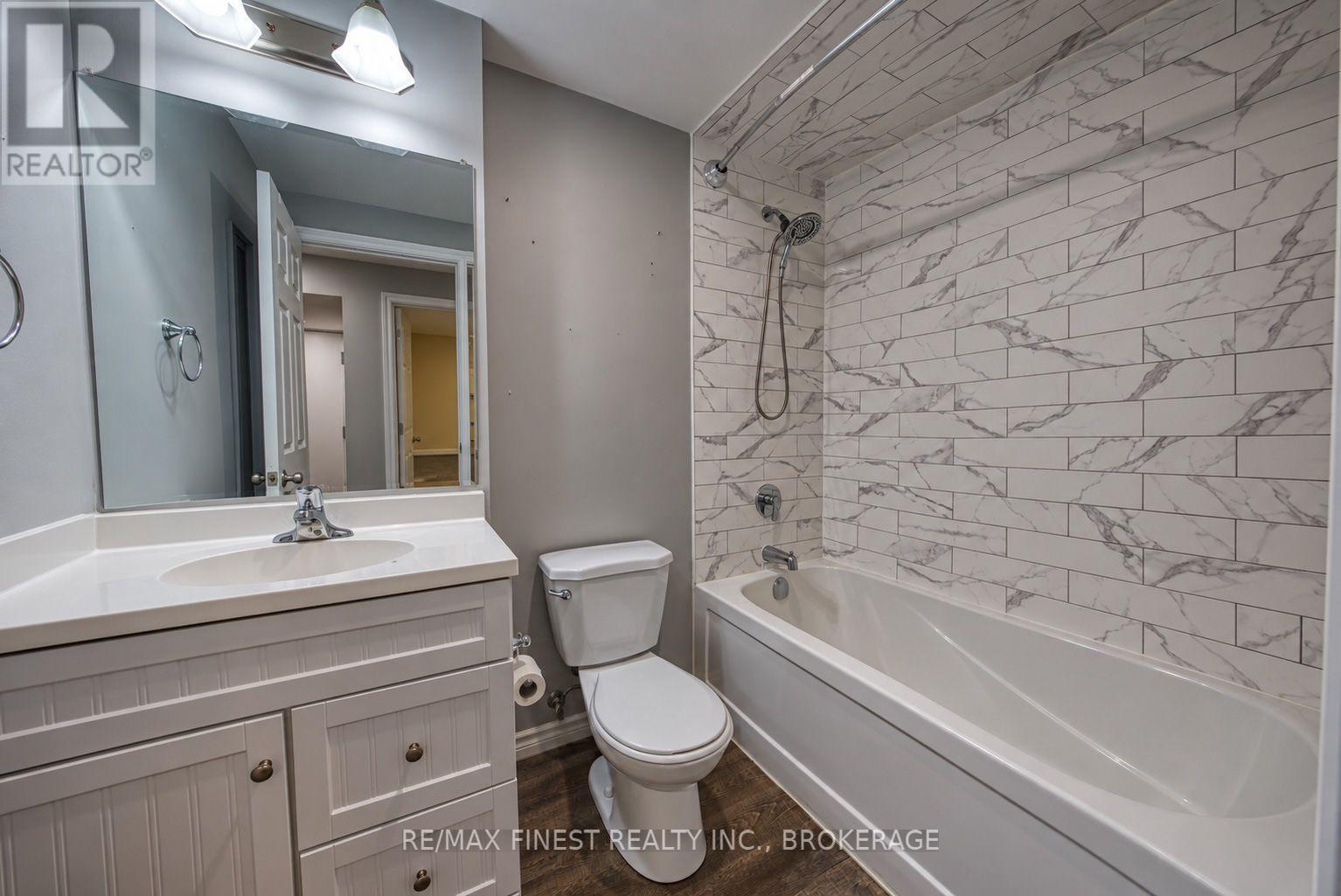 941 WARBURTON CRESCENT - 25