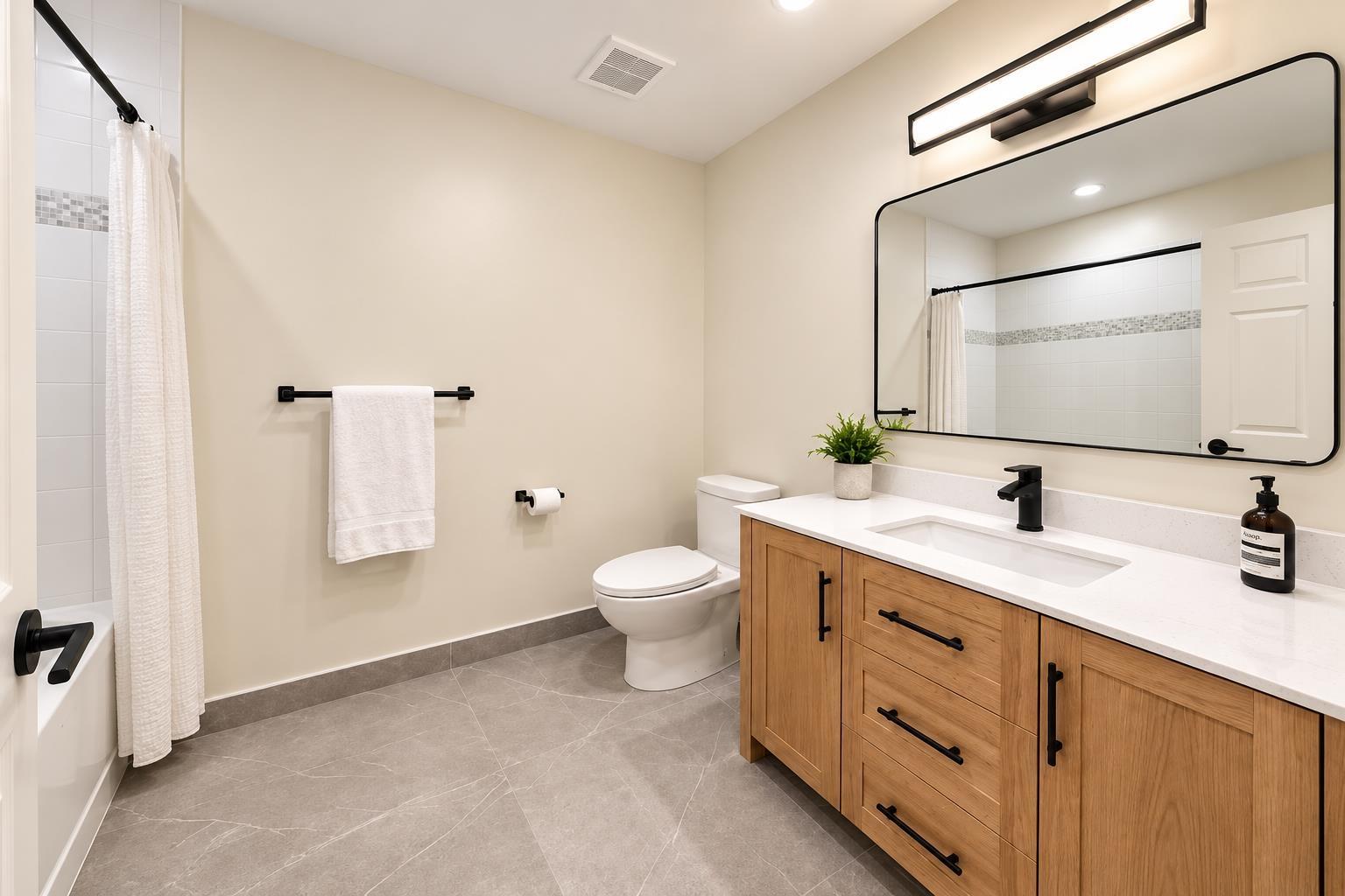 17 7140 132 STREET, Surrey