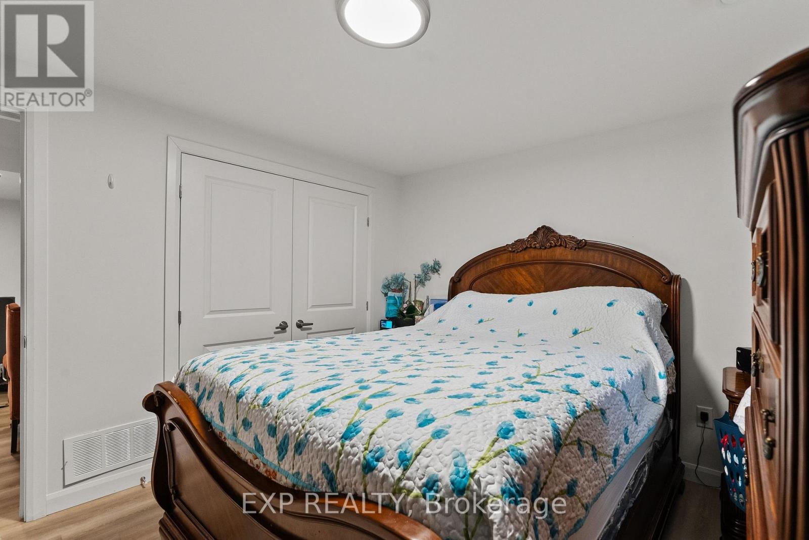 7 Bed, 3 Bath Multi-Family for Sale in Ottawa – 692 CLAUDE STREET, Ottawa – MLS# X13757876 - Image 26