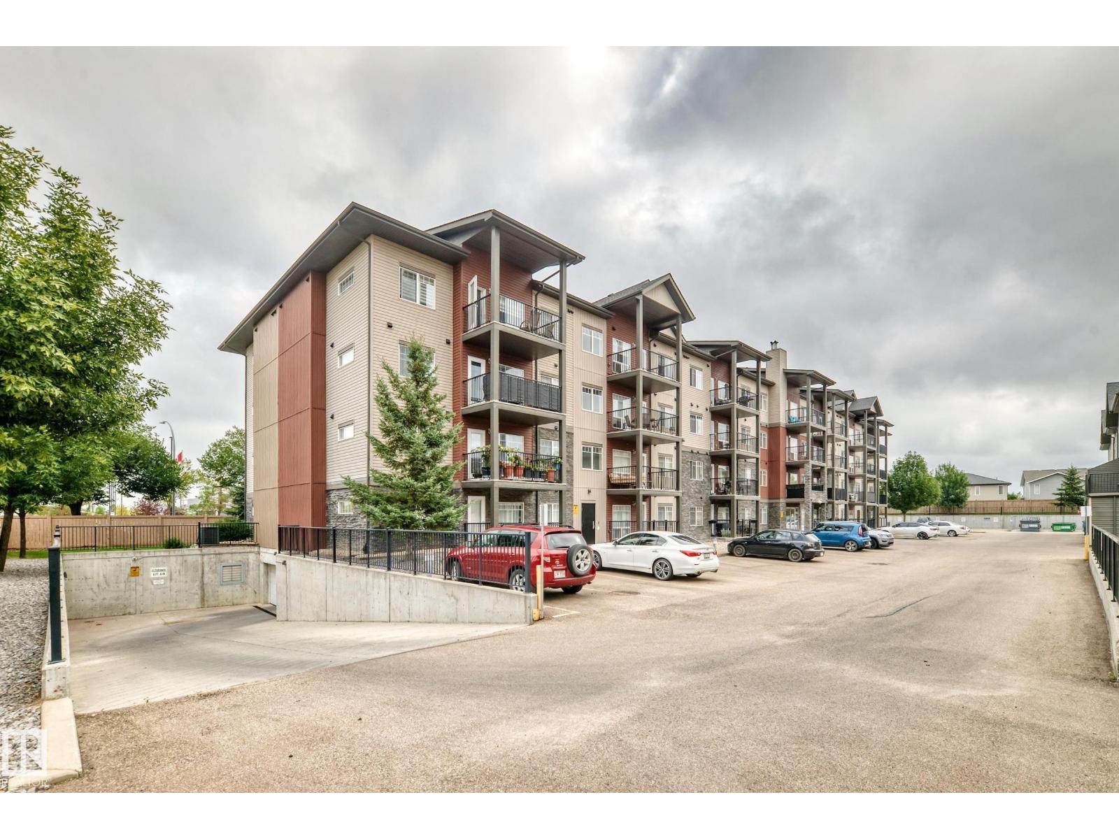 #302 9523 160 AV NW - 3