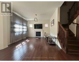 5 Portia Street, Markham, ON L6B0Z4 Photo 6
