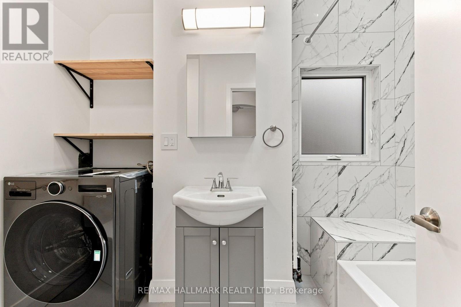 UPPER - 553 BROADVIEW AVENUE, Toronto (North Riverdale) — photo 7