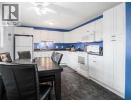 Living room - 93 Crawford Street, Red Deer, AB T4P2G4 Photo 7