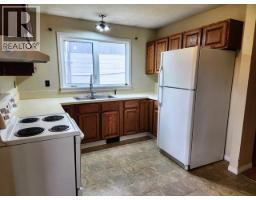 26 Ogilvie Cres, Faro, YT Y0B1K0 Photo 10