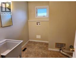 26 Ogilvie Cres, Faro, YT Y0B1K0 Photo 14
