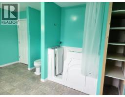 26 Ogilvie Cres, Faro, YT Y0B1K0 Photo 17