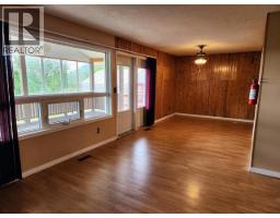 26 Ogilvie Cres, Faro, YT Y0B1K0 Photo 7