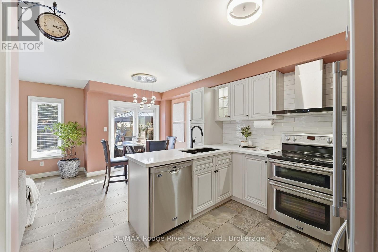 5 IBERVILLE ROAD - 11