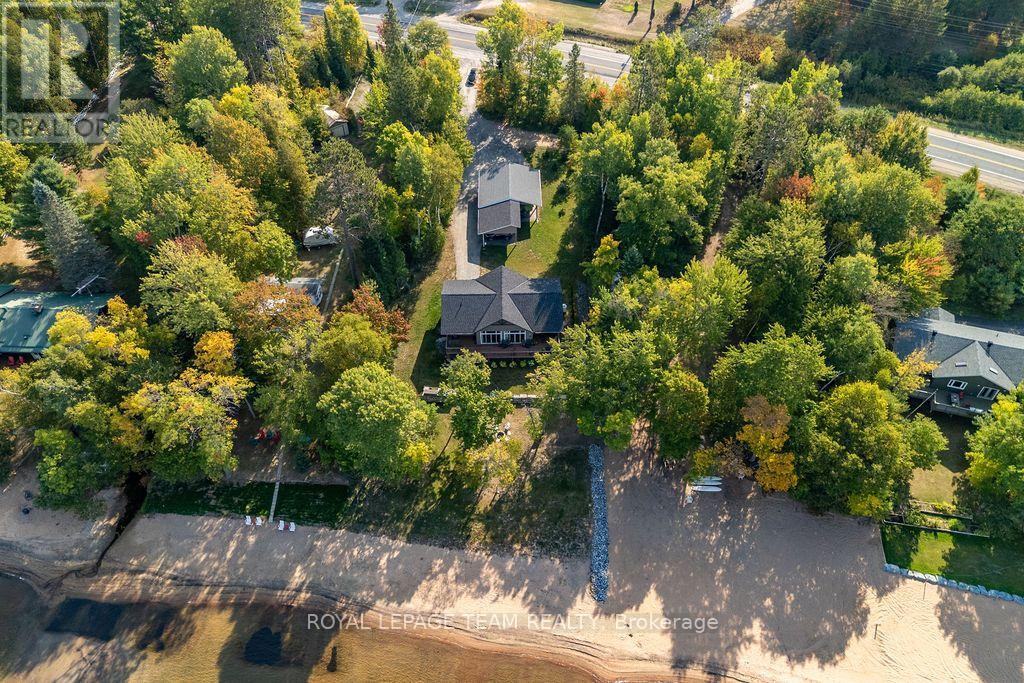 42153 COMBERMERE ROAD, Madawaska Valley — photo 6