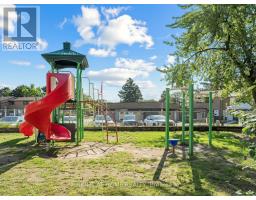 10 - 10 Fleetwood Crescent, Brampton, ON L6T2E5 Photo 32