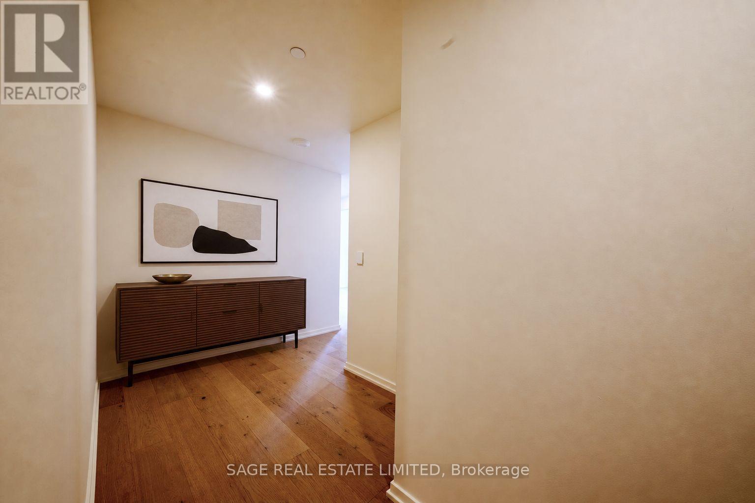 #1508 109 ERSKINE AVENUE - 11