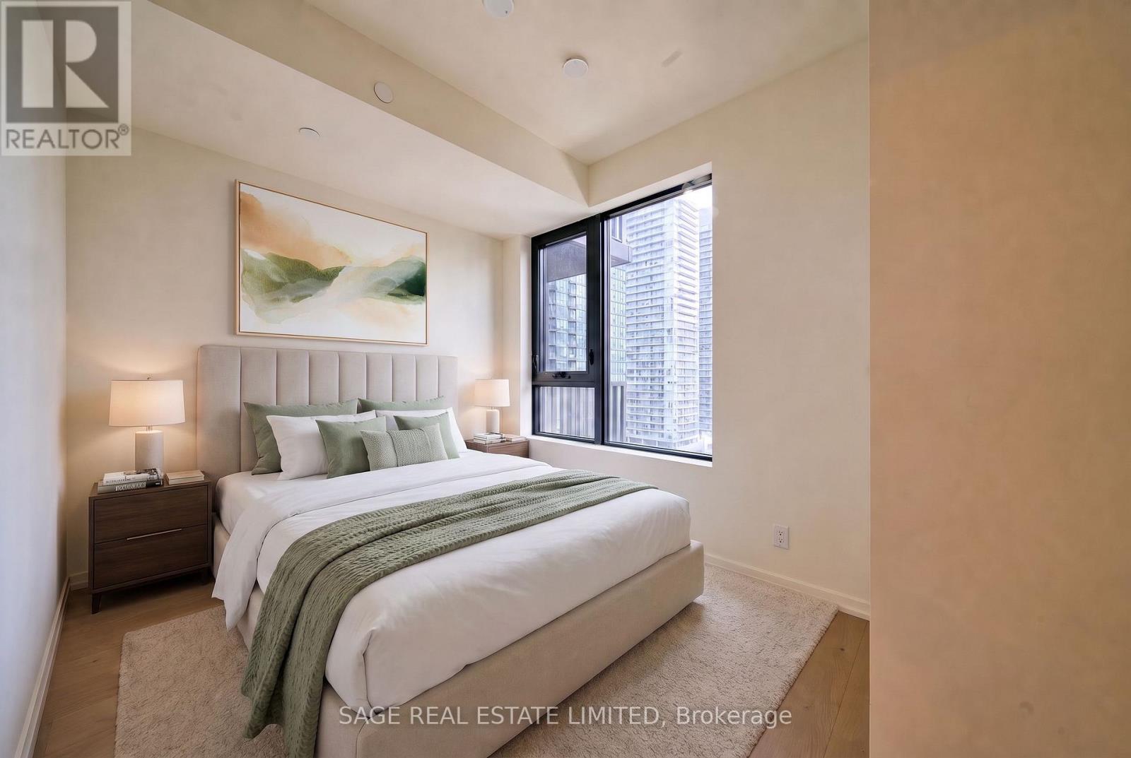 #1508 109 ERSKINE AVENUE - 12