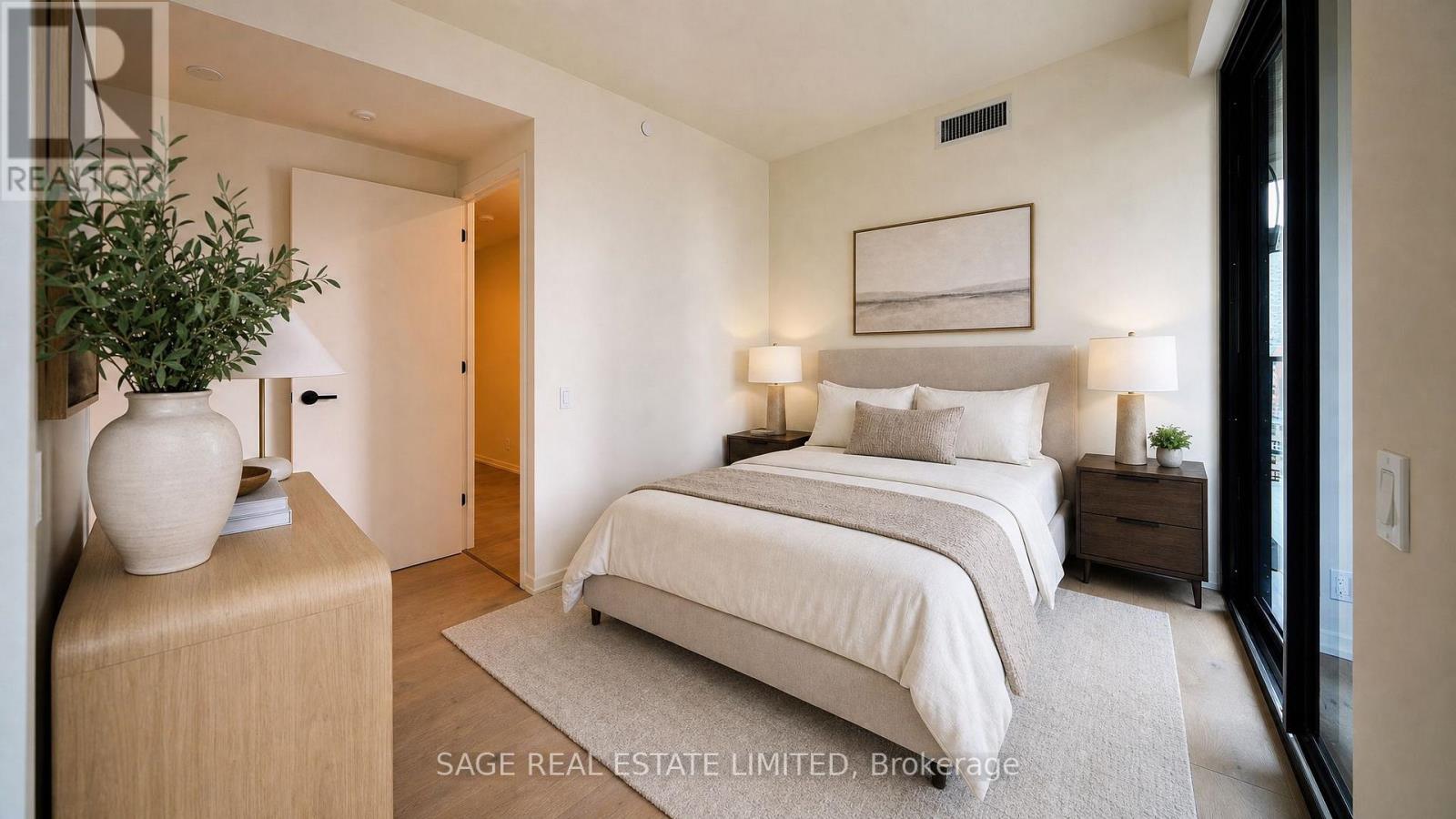 #1508 109 ERSKINE AVENUE - 17