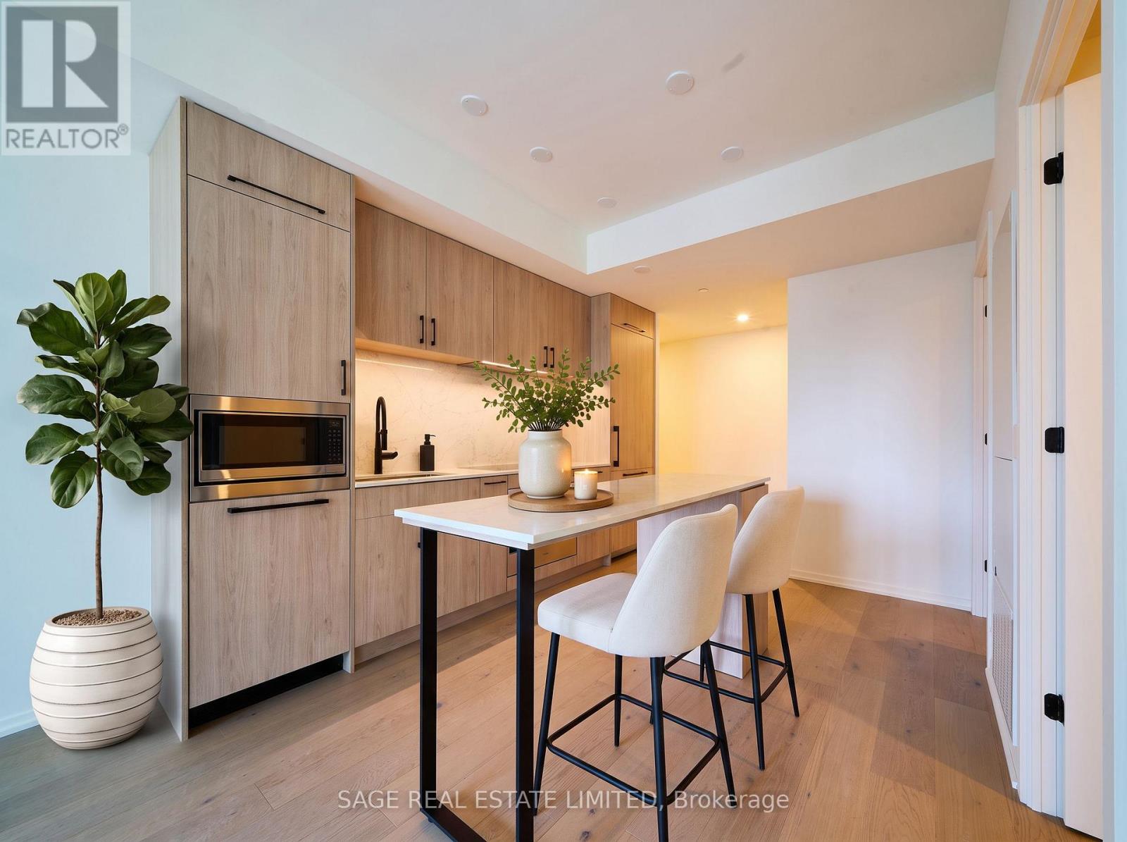 #1508 109 ERSKINE AVENUE - 8