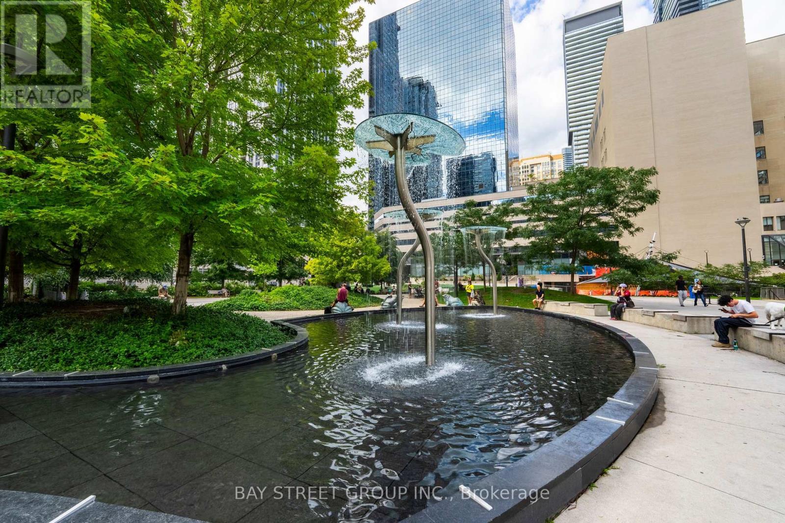 #709 770 BAY STREET - Image 26